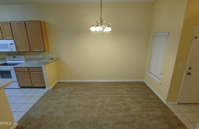 7058 SNOWY CANYON Drive Gallery 2