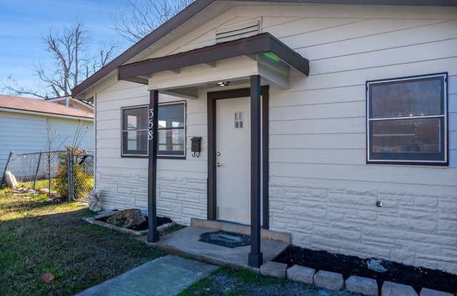 Fairlawn 3 bedroom, 1 bath ready for move-in photos photos