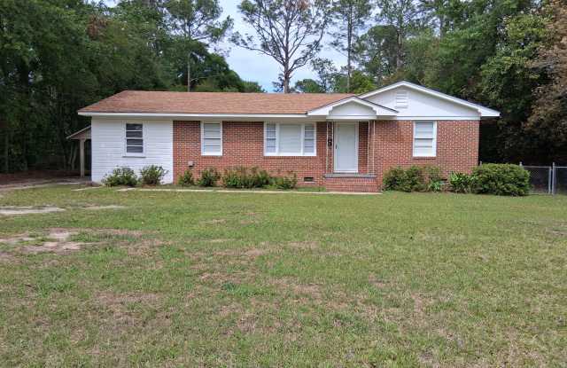 607 12th Street East photos photos