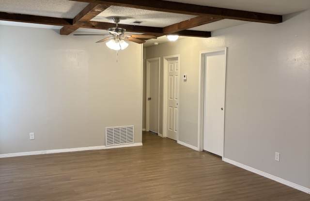2906 Pamela Gallery 4