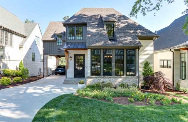 Extrordinary 4BD, 4.5BA Raleigh Home in an Exceptional Neighborhood, Near Premium Amenities photos photos