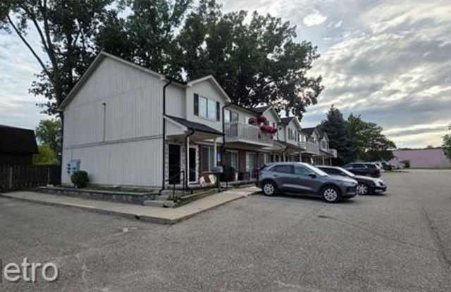38604 Meadowdale Street Gallery 1