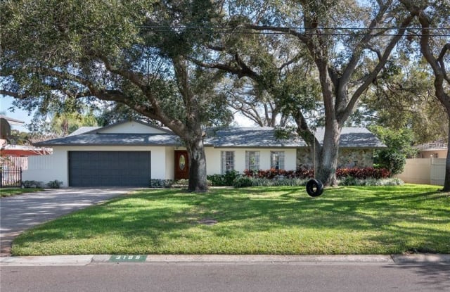 3195 MAPLE STREET NE - 3195 Maple Street Northeast, St. Petersburg, FL 33704