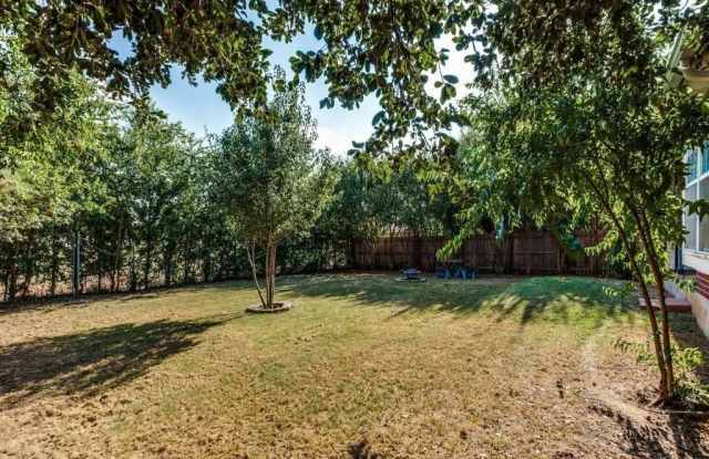 527 Strata Drive Gallery 4