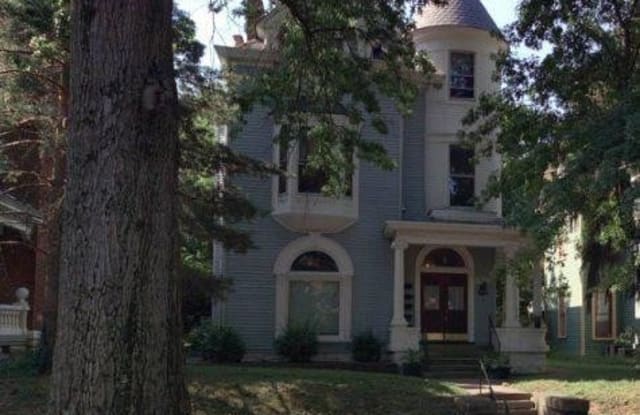 1412 Highland Ave - 1412 Highland Avenue, Louisville, KY 40204