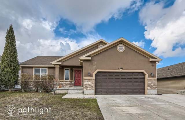 4598 6000 West - 4598 6000 West, West Valley City, UT 84128