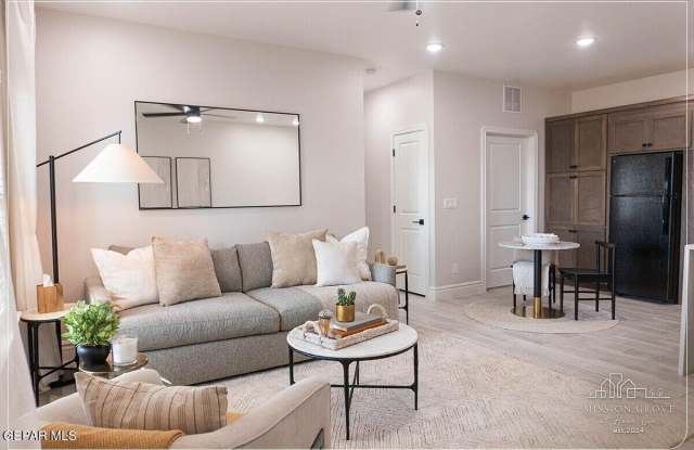 10680 Horn Circle Gallery 2