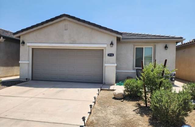 2724 Meadowbrook Dr photos photos