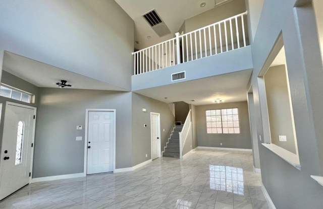 5541 Crestlock Drive Gallery 4
