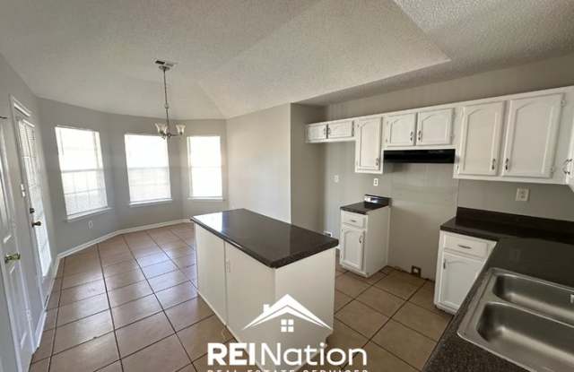 7849 Collins Wood Cove Gallery 4