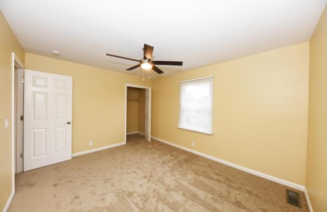 Hunter's Court Gallery 3