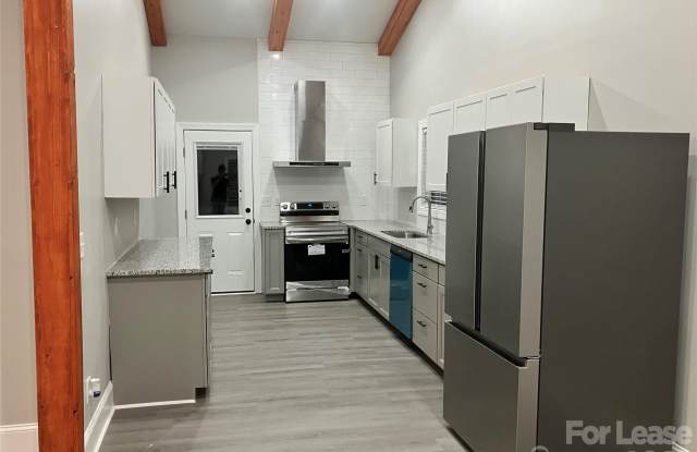 2961 Beaty Drive Gallery 3