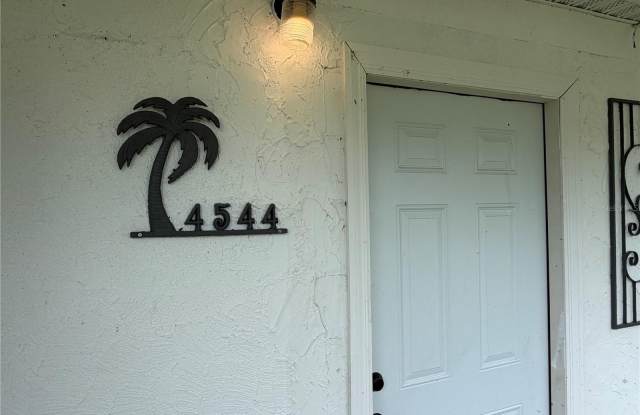 4544 PALOVERDE Drive Gallery 2