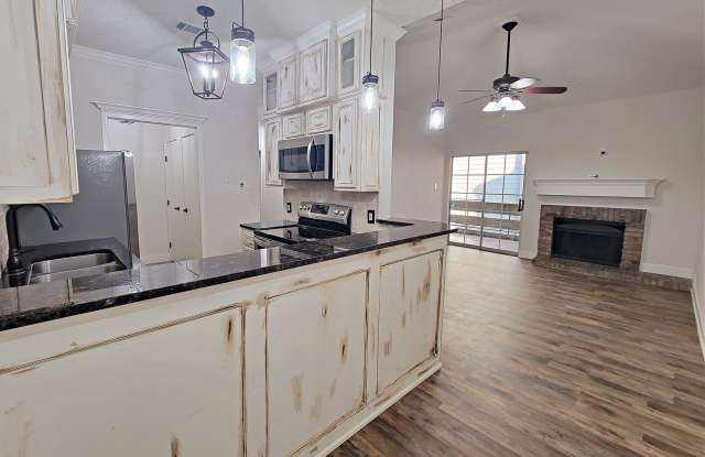 AB 5102 80th Street (Timber Ridge) photos photos