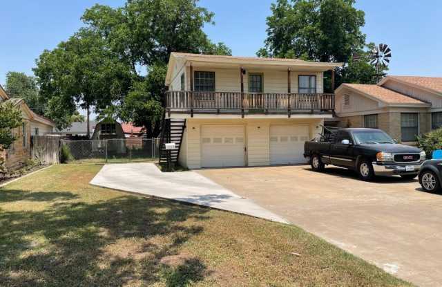 3018 29th Street - 3018 29th Street, Lubbock, TX 79410 3018 29th Street - 3018 29th Street, Lubbock, TX 79410