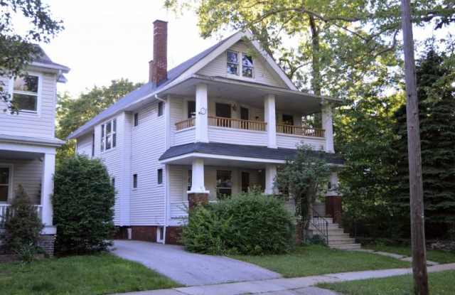 2316 Grandview Ave.First Floor photos photos