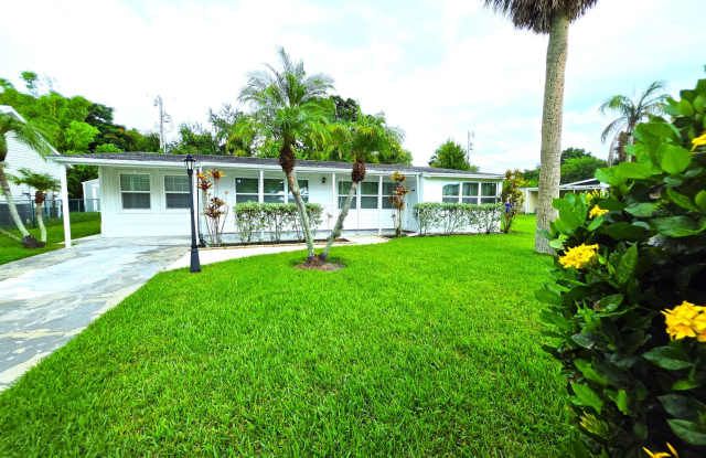 Vero Beach Rentals. Vero Beach Homes For Rent. Vero Beach Rent, LLC and Property Management Company photos photos