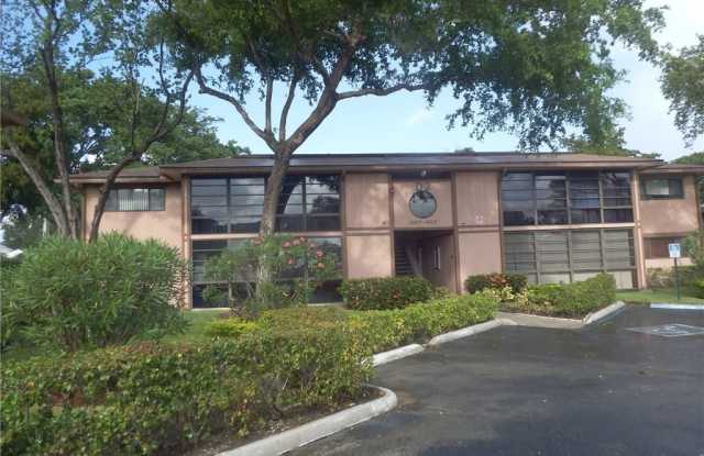 10421 E Clairmont Cir Gallery 2