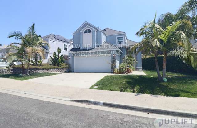 Spacious 3-Bedroom Pool Home in Oceanside – Prime Cul-de-Sac Location! photos photos