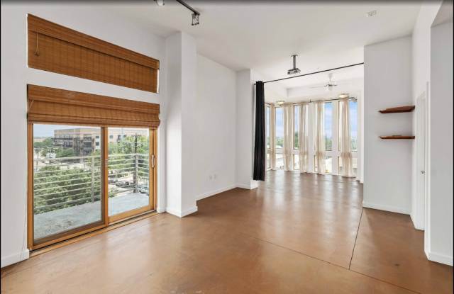 Prime location with City Views!! photos photos