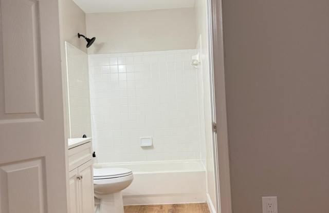 1061 GARDENVIEW LOOP Gallery 2