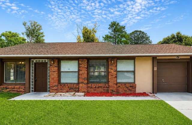 Prime Poinciana Location! Charming 2-Bedroom Home with Screened Patio & Exceptional Value! photos photos