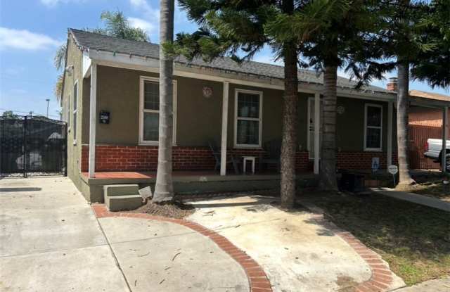 2508 W Century photos photos