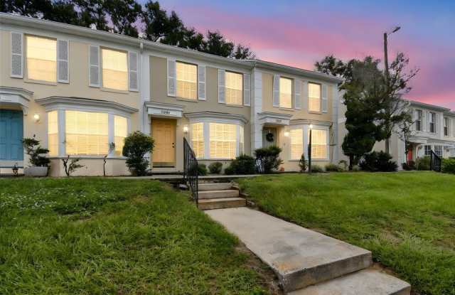 13604 EMBASSY PARK COURT - 13604 Embassy Park Court, Dade City, FL 33525