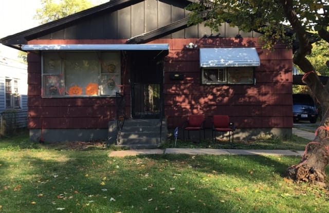 1532 S. 16th St. - 1532 South 16th Street, Springfield, IL 62703