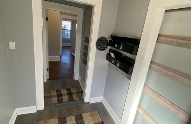 1529 Landon Ave Unit 3 photos photos