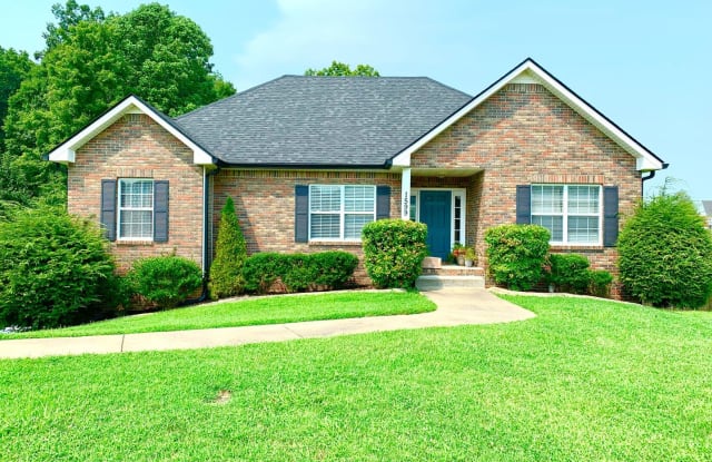 1599 Barrywood Circle West - 1599 West Barrywood Circle, Clarksville, TN 37042
