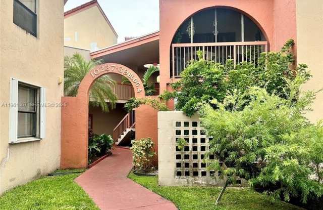 10237 NW 9th St Cir photos photos