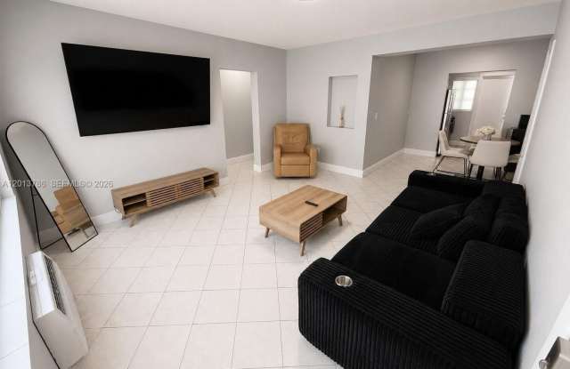 951 Jefferson Ave photos photos
