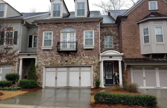 613 Nottaway Ln - 613 Nottaway Lane, Alpharetta, GA 30009