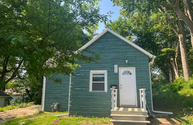 Newly Remodeled 2BR Home! photos photos