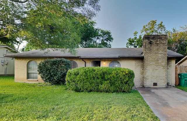 117 Cooper Street - 117 Cooper Street, Cedar Hill, TX 75104 117 Cooper Street - 117 Cooper Street, Cedar Hill, TX 75104