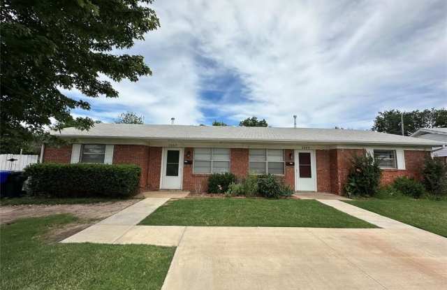 2007 Delaware Lane photos photos