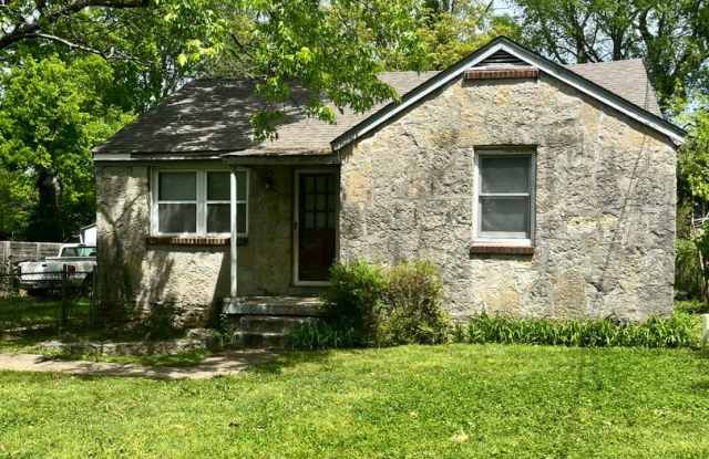 2 bedroom cottage/ Madison photos photos