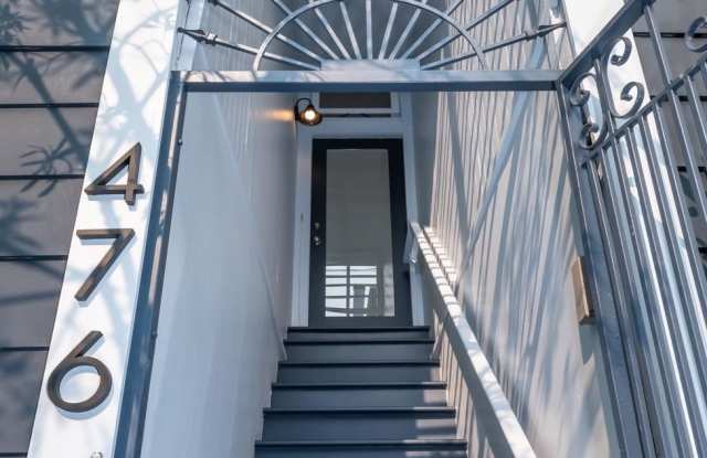 476 Hickory Street Gallery 3