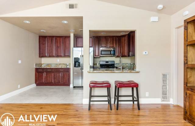 Charming 1 bedroom/1 bathroom condo located in Rancho Santa Margarita. Gallery 3