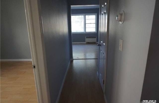 416 W Park Avenue Gallery 3