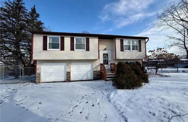 8497 Chinkapin Circle - 8497 Chinkapin Circle, Onondaga County, NY 13039