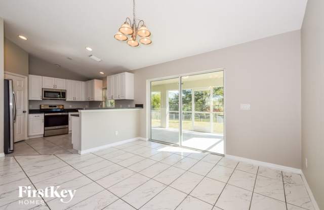 1513 Southwest 17th Place Gallery 4