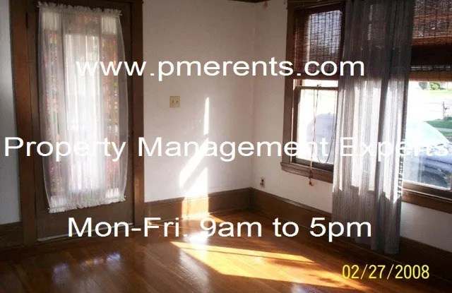 1103 West Magnolia Street Gallery 4