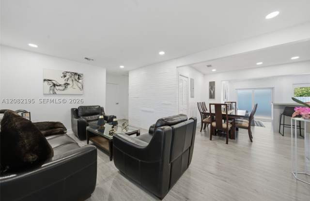 7680 Juniper St photos photos 7680 Juniper St photos photos