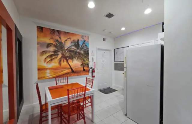 1922 Garfield Street - 1922 Garfield Street, Hollywood, FL 33020