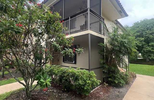440 Lakeview Dr photos photos