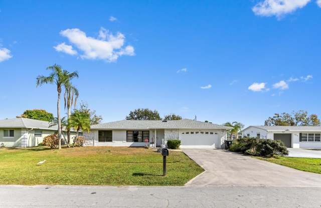 571 SE Anchor Lane photos photos