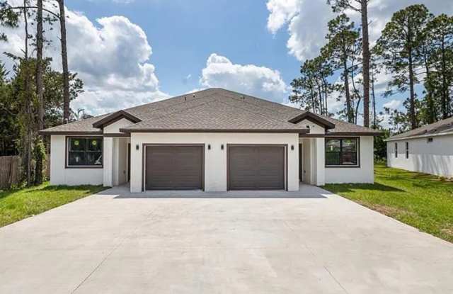 BEAUTIFUL BRAND NEW DUPLEX!! photos photos