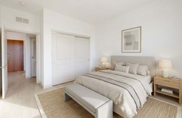 Winsor Place Apartments Gallery 3